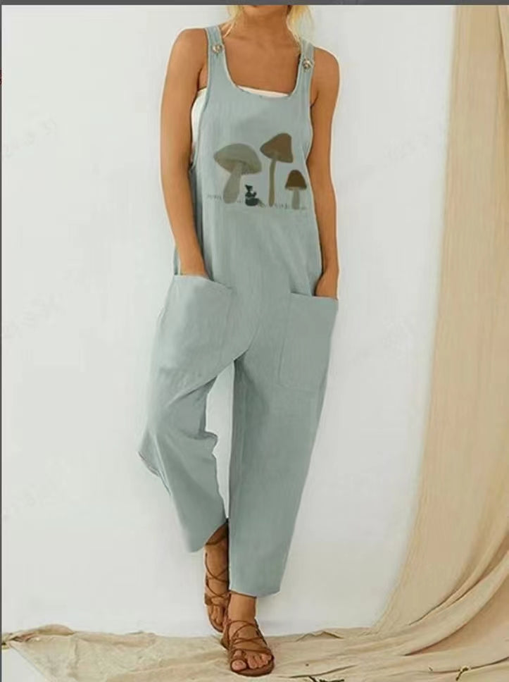 Art light green vintage printed shoulder strap pocket jumpsuit